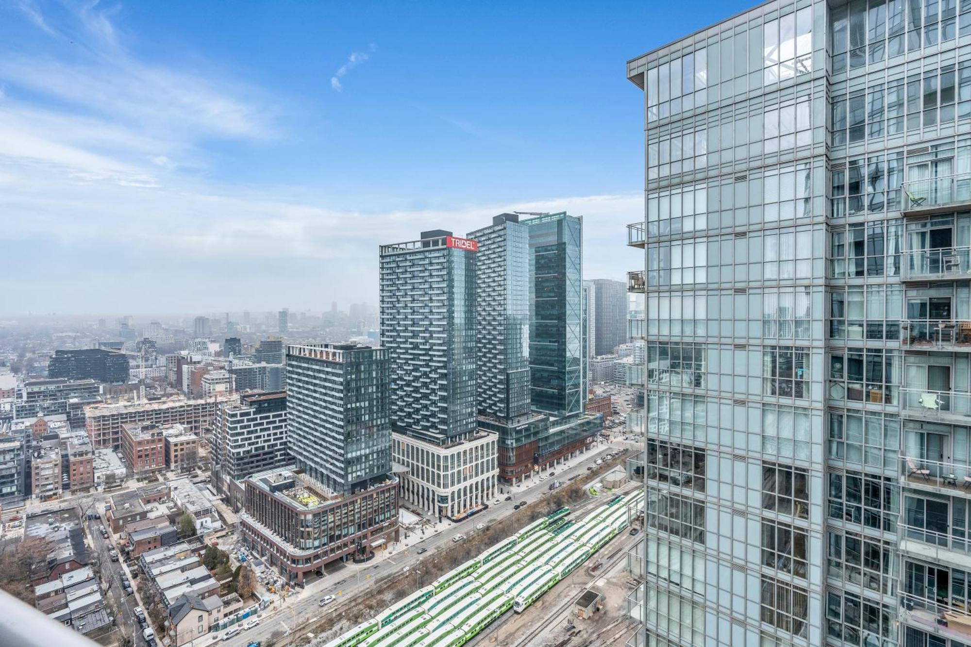 Spadina Modern Suites تورونتو المظهر الخارجي الصورة
