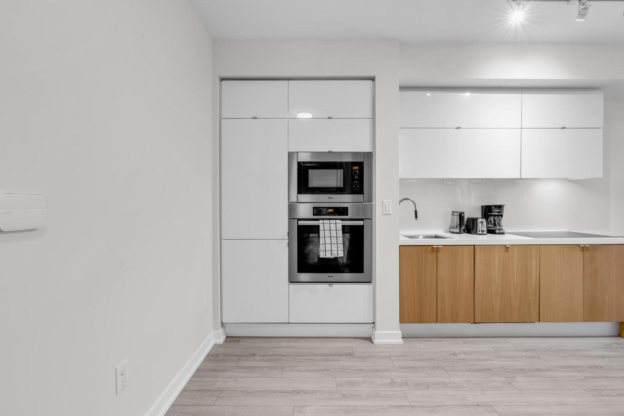 Spadina Modern Suites تورونتو المظهر الخارجي الصورة